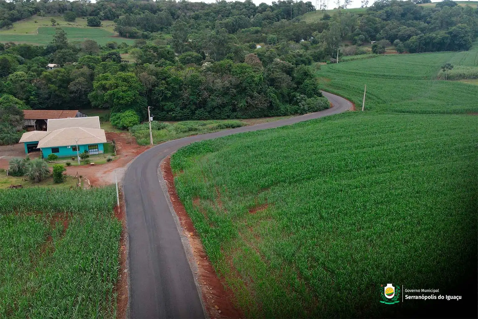 Linha Seca ganha novo trecho de asfalto