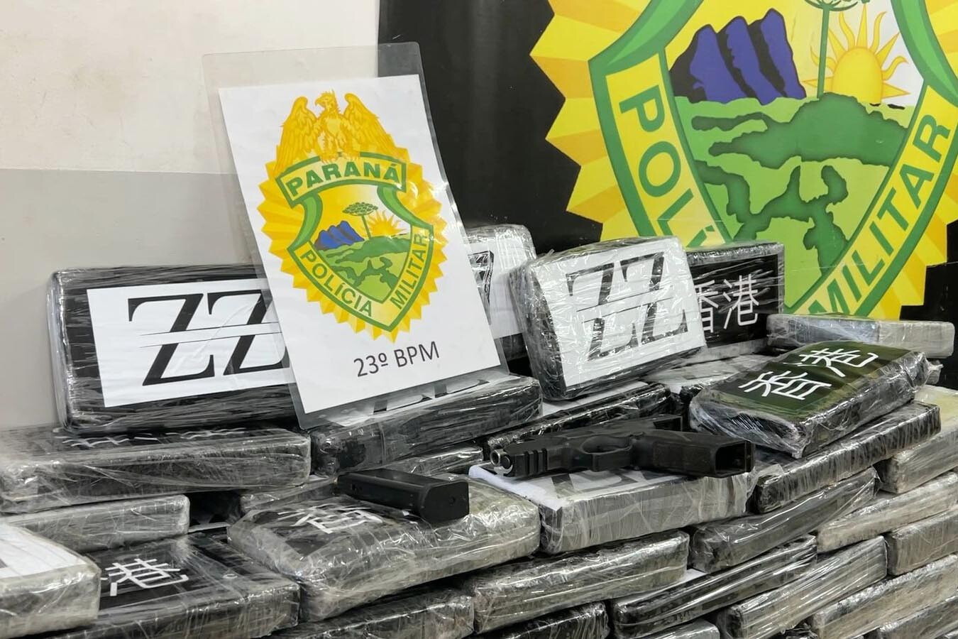 Em 3 dias, policiais do Paraná interceptam 3,5 toneladas de drogas e tiram R$ 65 milhões do tráfico